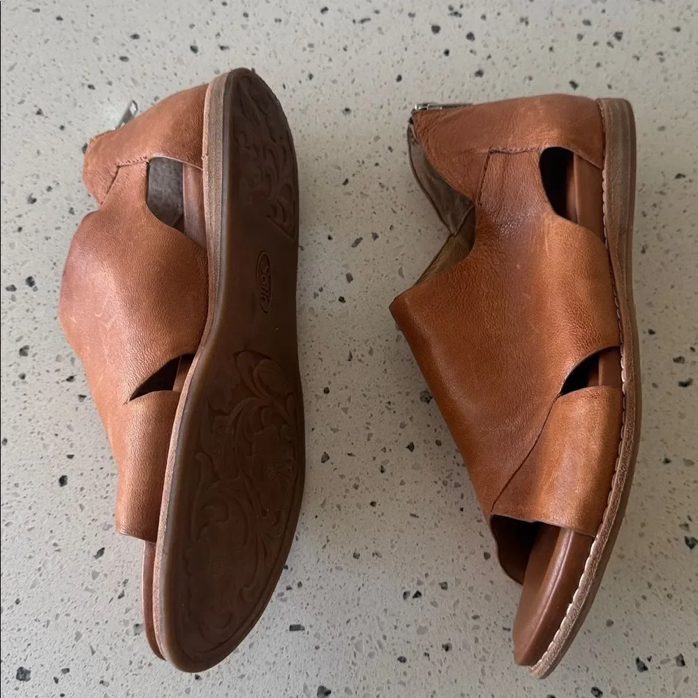 Sofft Cognac Brown Leather Sandals Open Toe Casual Comfortable Women’s Size 10M